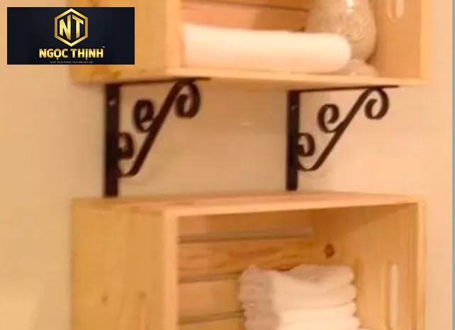 KỆ TREO TƯỜNG NAILS/SPA GIÁ RẺ NGỌC THỊNH - KTT05